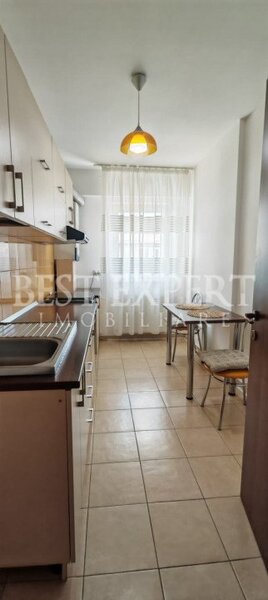 Vitan-Barzesti, garsoniera spatioasa, complet mobilata si utilata.